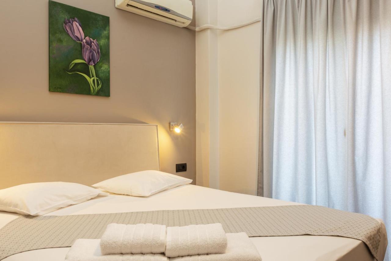 Plaza Hotel Loutraki  Eksteriør bilde