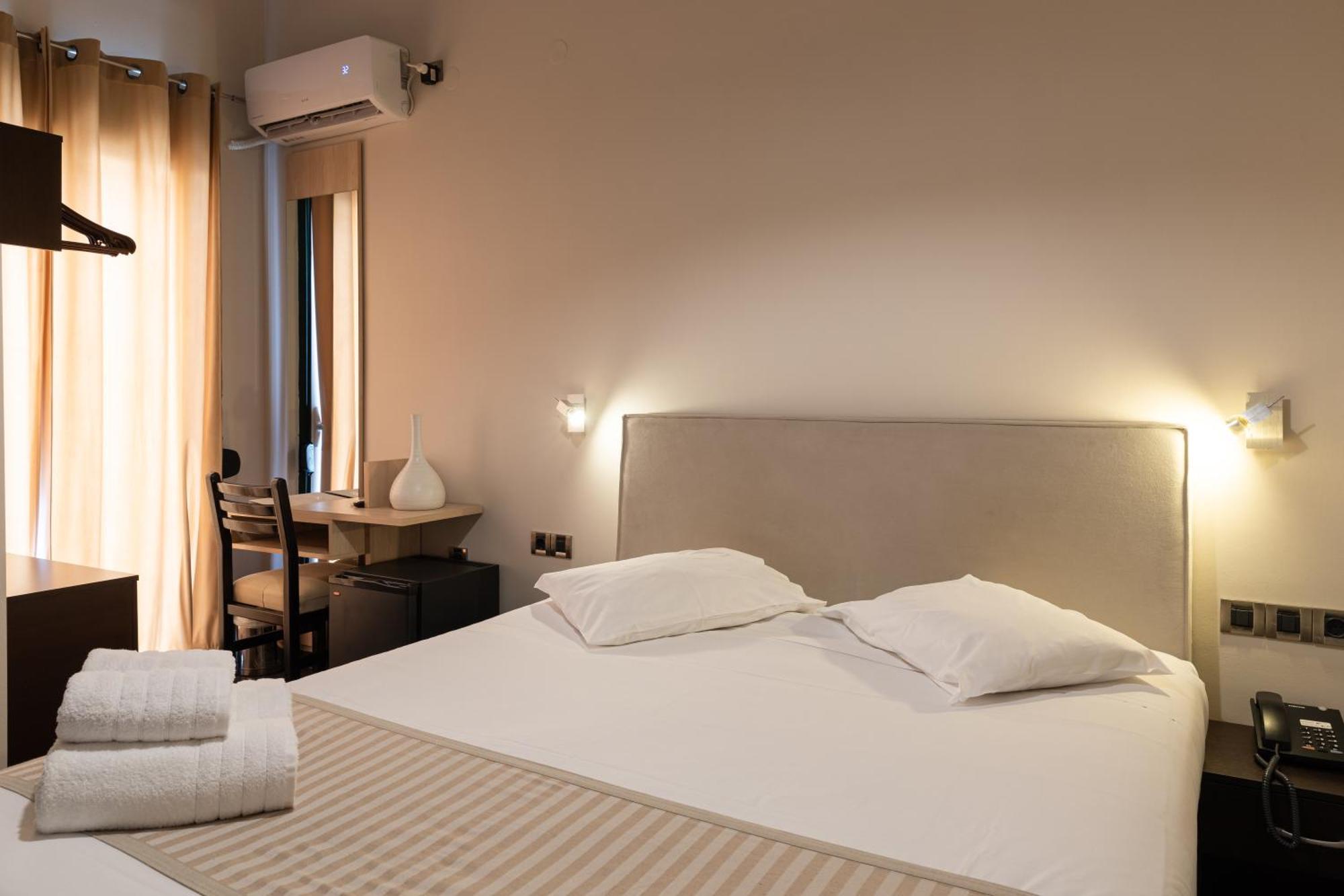 Plaza Hotel Loutraki  Eksteriør bilde